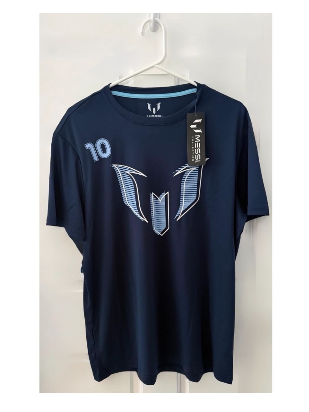 MESSI nwt size large Navy Blue Short Sleeve Athletic Top - Men's Shirt jersey